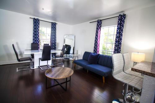 Hispaniola Apartments Part of the Oasis Casita Collection in Miami Beach, USA