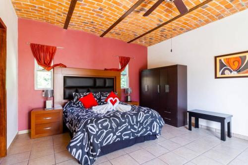 The Luxury of enjoying Chapala as you deserve B2