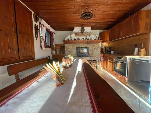 廚房, Вила Белият камък - Златоград in 茲拉托格勒