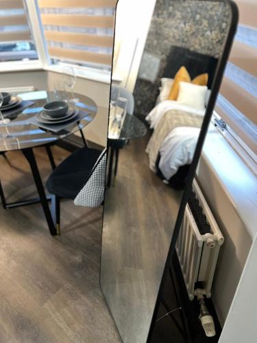King Size Studio Apartment Streatham, London (photo 10)