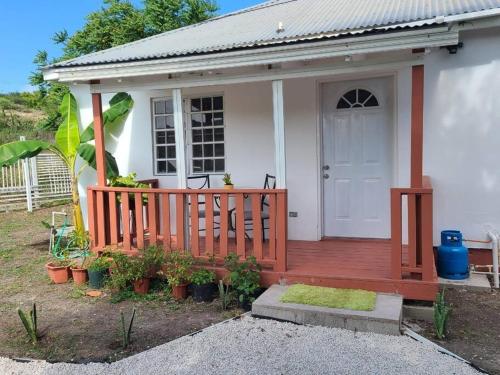 Neaja's English Harbour Escape in Cobbs Cross