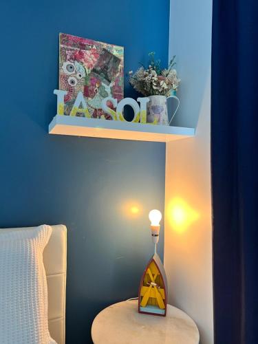 LA SOL - ensuite & seperate entrance - close to uni, Hamilton (photo 3)