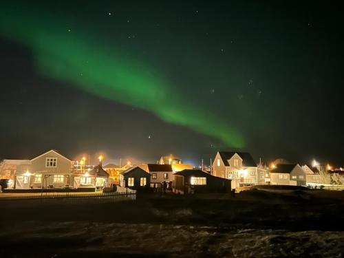 Sea Side Cottages - image 12