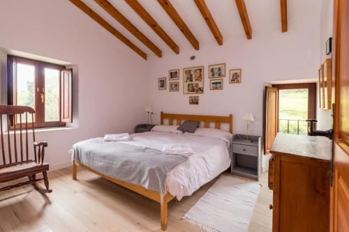 LA CASUCA DE ABANILLAS LA CASUCA DE ABANILLAS