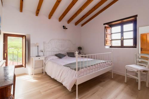 LA CASUCA DE ABANILLAS LA CASUCA DE ABANILLAS