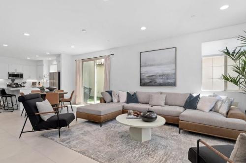 Desert Breeze by VARE 3Bd2B Loft at PGA West in La Quinta, USA