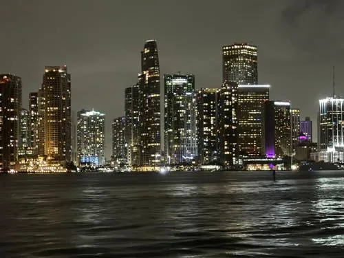 High Rise Brickell Modern Studio photo 2