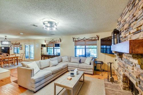 Spacious Alexander City Retreat with Private Dock! in Alexander City (AL)