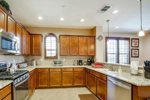 Coachella Oasis in La Quinta Near Golf Courses! in La Quinta, USA
