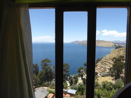 Hostal Amanecer in Yumani
