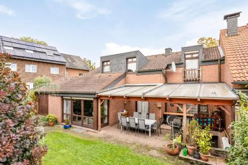 Familyhouse Cologne in Hürth, Deutschland