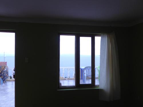 Hostal Amanecer in Yumani