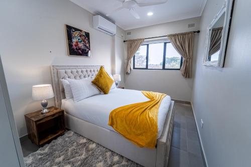 Three-Bedroom Apartment image 5