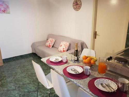 Two-Bedroom Apartment Standard image 9