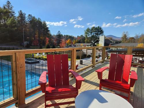 ระเบียง/ชานเรือน, Outbound Stowe in สโตว์ (VT)