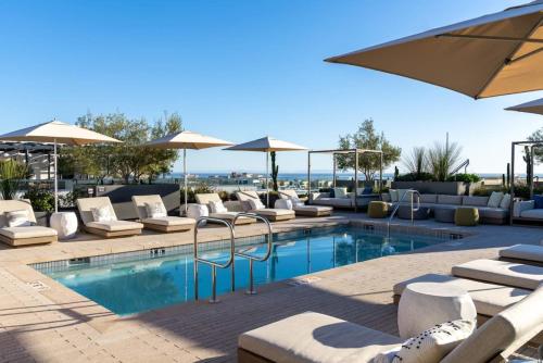 The Rose Quartz - Rooftop Pool, Gym Glamorous Santa Monica 2BR, Los Angeles (fotografie 2)