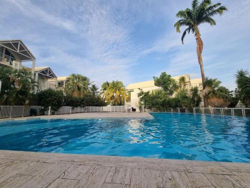 T2 avec piscine proche plage - Location saisonnière - Le Diamant