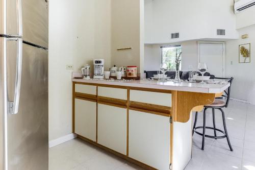 Mountain-View Patio Borrego Springs Townhome! in Borrego Springs, USA