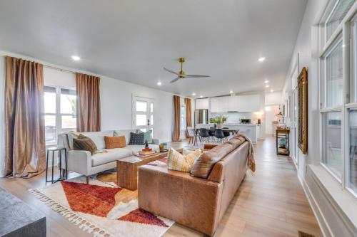 Lake-View Retreat with Grill in Eagle Rock! in Eagle Rock, USA