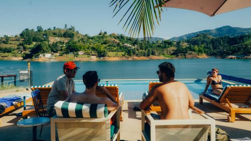 Tuvākā izklaides vieta, Viajero Guatapé Hostel & Lake Club (Viajero Guatape Hostel & Lake Club) in El Peñol