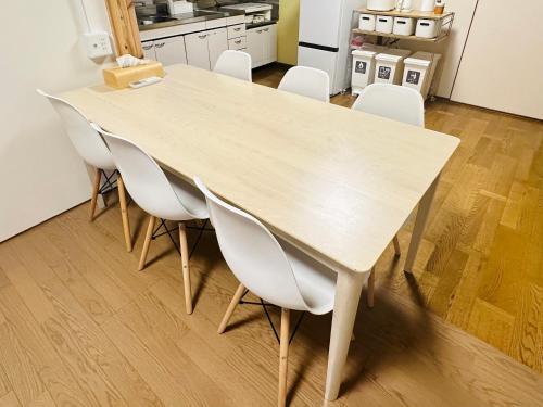 ファミリー仲良しグループ向け一棟貸切の宿ともだちハウス