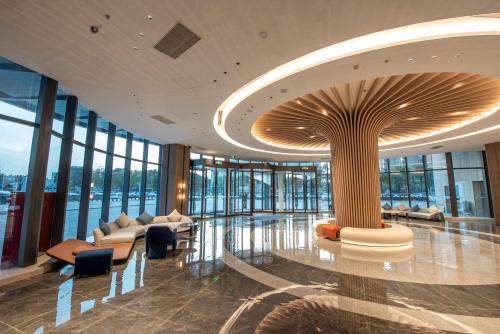 홀리데이 인 익스프레스 인촨 란시 밸리 플라자 바이 IHG - 숙소 외관