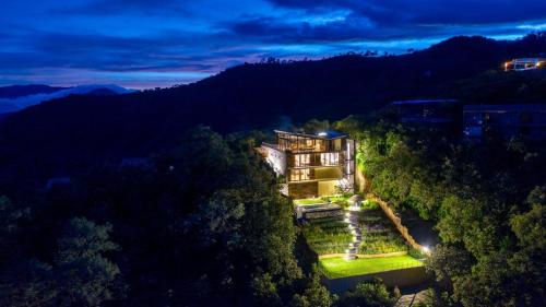 Espectacular casa con hermosa vista al lago - El Santuario Resort in Colorines, Mexiko