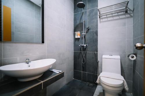 Swing & Pillows - PJ21 Petaling Jaya Swing & Pillows - PJ21 Petaling Jaya