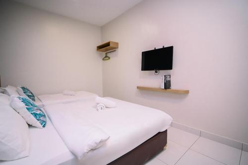 Swing & Pillows - PJ21 Petaling Jaya Swing & Pillows - PJ21 Petaling Jaya