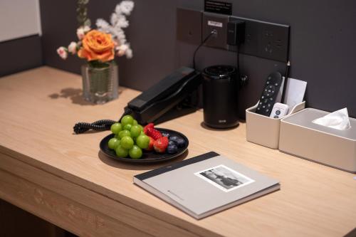 Double Room image 4