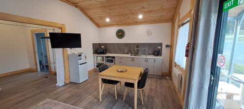 廚房, Meander Country Cabins in 德文波特
