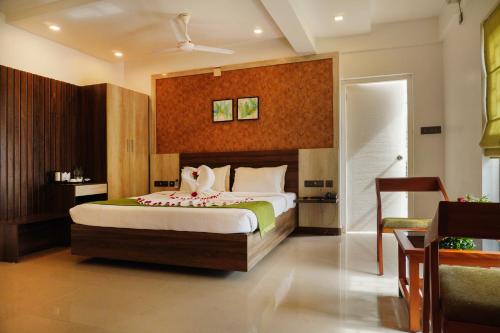 sreepathi mayoogha in 古魯瓦尤爾