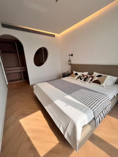 Eastern Hub - XinTianDi Branch 3 Bedrooms Newly Luxury Designer Decoration Intelligent Control System, Shanghái (foto 9)
