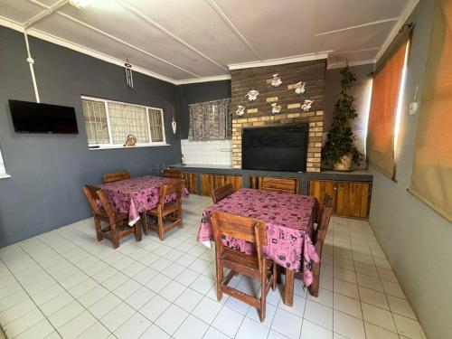 Ételek és italok, Karas-inn Bed and Breakfast in Karasburg