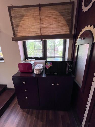 Cottage I 5min to M-2 Motorway 10min to BahriaTown - image 14