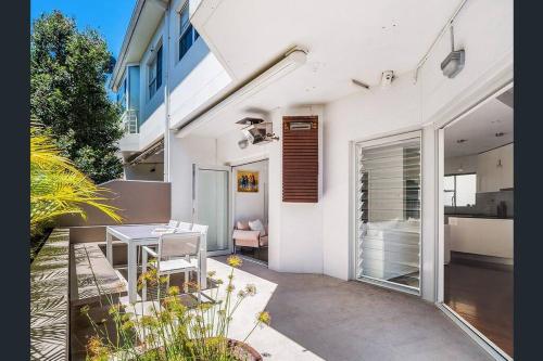 Balcony/terrace, Picasso Villa in Rose Bay in Rose Bay