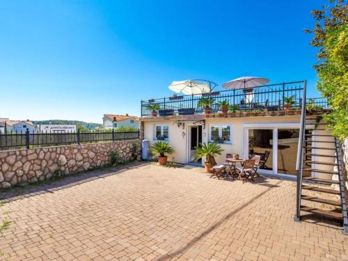 Luxury Rab Apartment with Terrace Luxury Rab Apartment with Terrace
