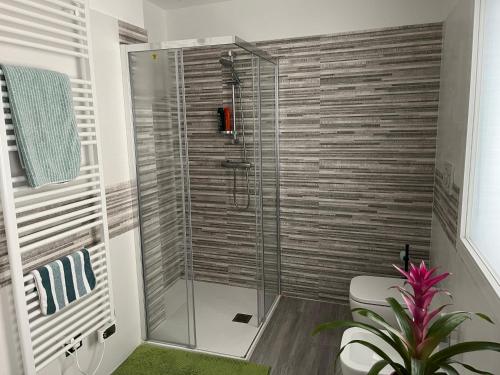 Zuhanyzó, B&B da Mimì (B&B da Mimi) in Szent Vito al Tagliamento