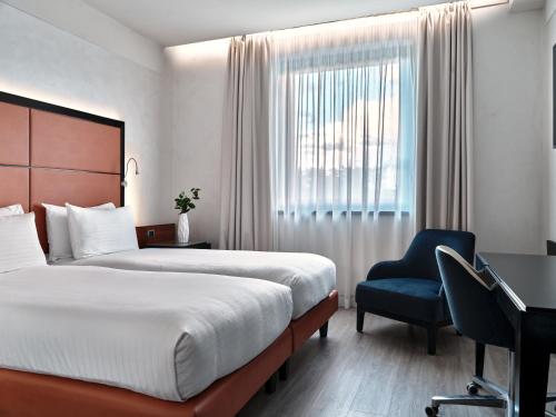 1 queen bed