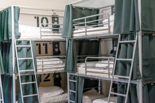 Habitación compartida, para hombres