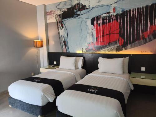 Superior Double or Twin Room image 6