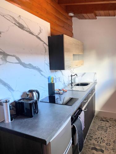 Kaoglen-Blossom-Hot tub-Cairngorms-Pet Friendly in 柯克邁克爾