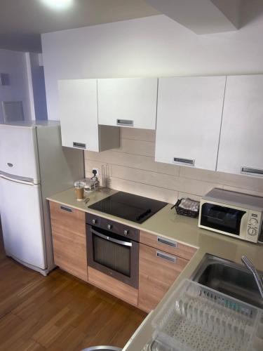 Apartment with Sea View image 7