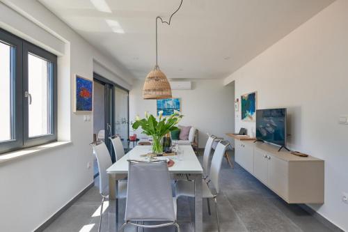 Two-Bedroom Apartment with Balcony room in Apartments Irena