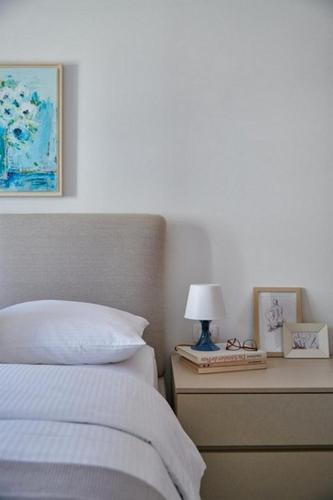 Two-Bedroom Apartment with Balcony image 6