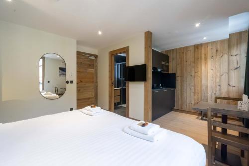 Room, superior, kitchen