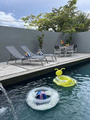 Executive Pool Villa image 1