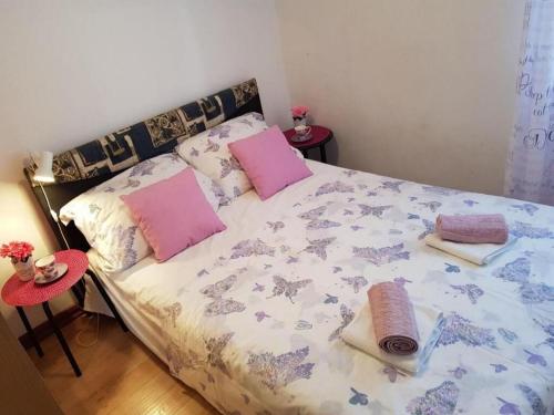 Two-Bedroom Apartment - First Floor image 6