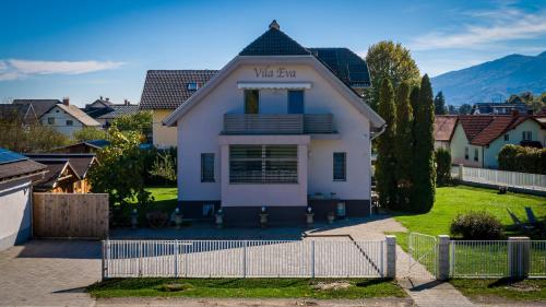 Vila Eva Lesce - Bled - image 6