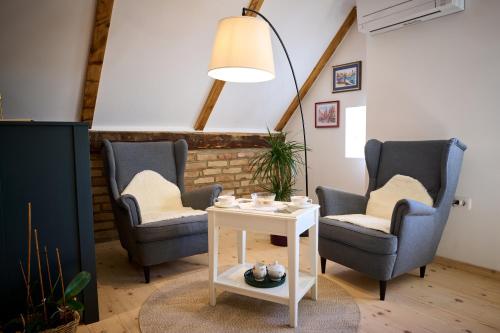 Létesítmények, Pri Štefacovih - Authentic house (Pri Stefacovih - Authentic house) in Grahovo